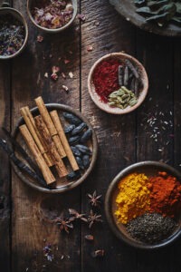 Ayurvedische Kochkunst & Ernährungsberatung - Gewürze